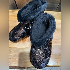 Sequin slippers size 7